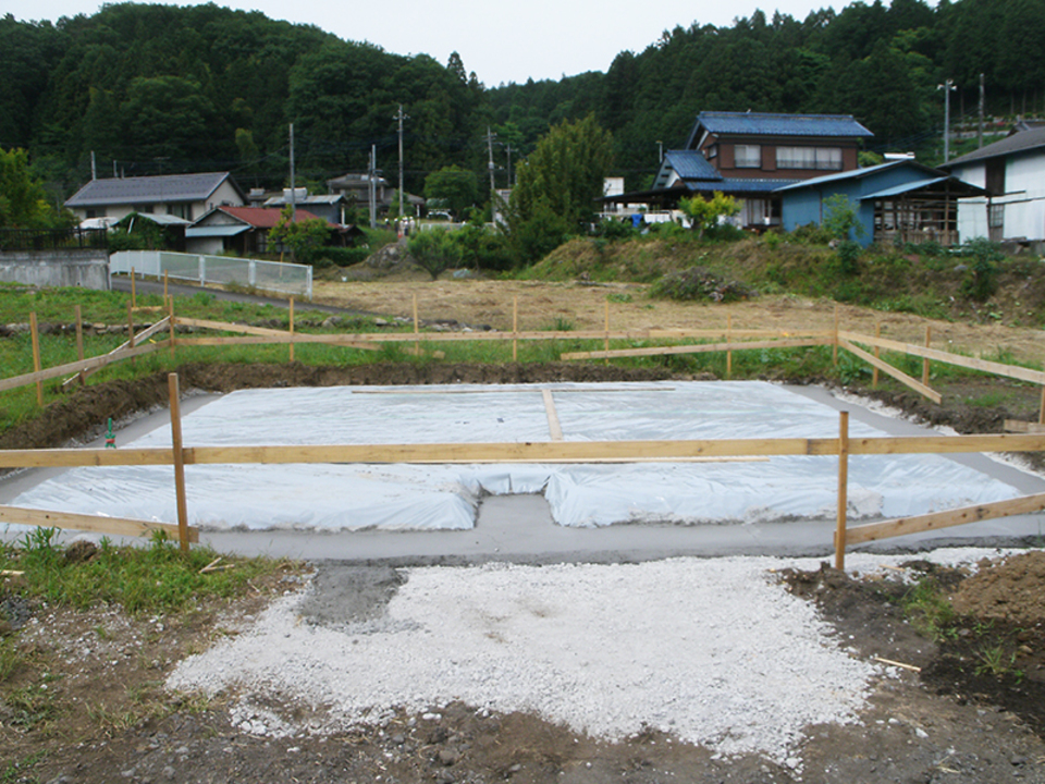 防湿シートの設置画像